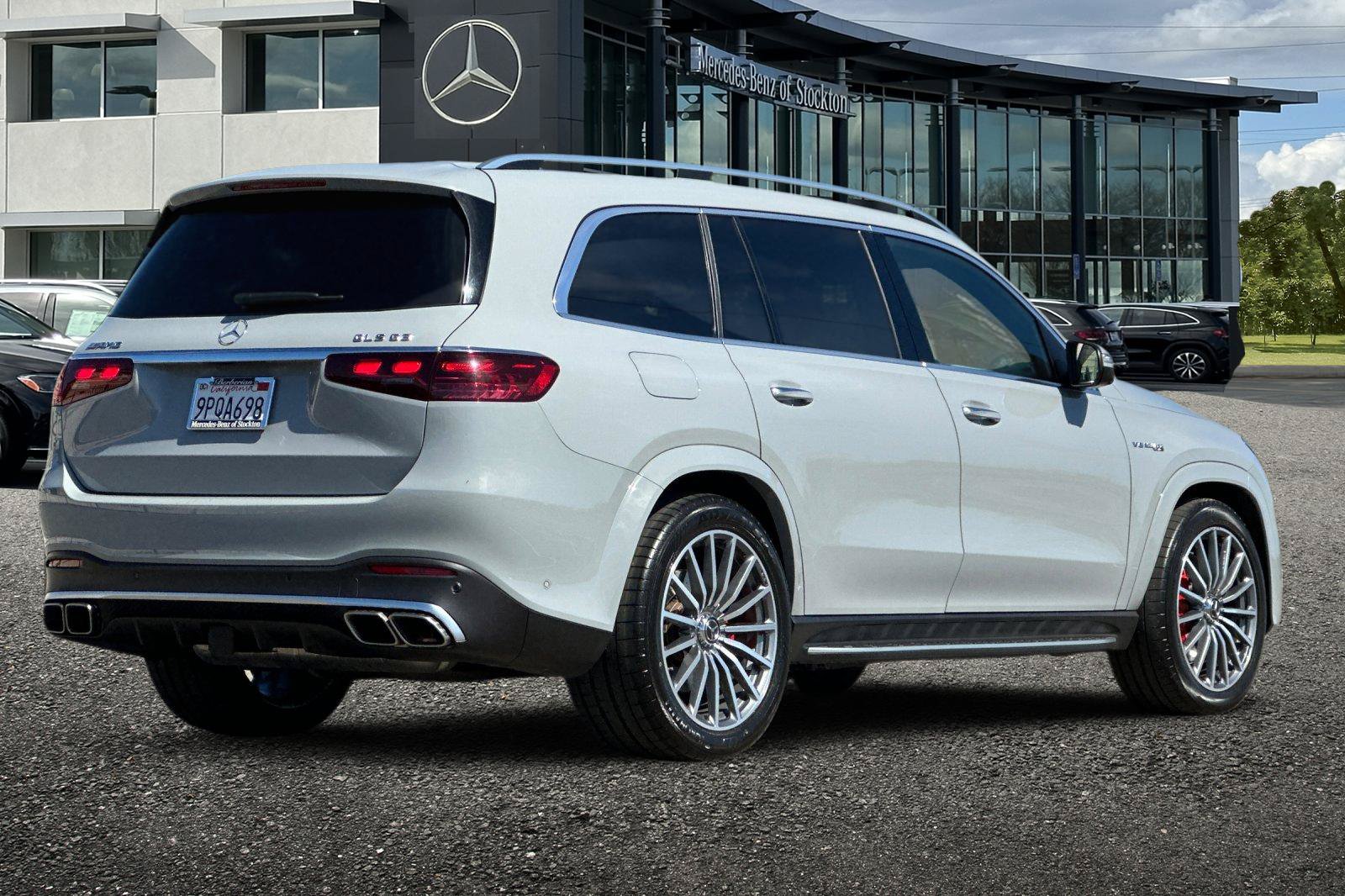 Used 2025 Mercedes-Benz GLS 63 AMG 4MATIC image 4