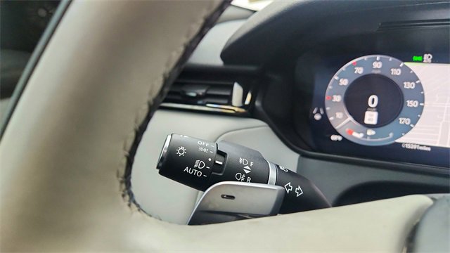 Used 2024 Land Rover Range Rover Velar Dynamic SE image 43