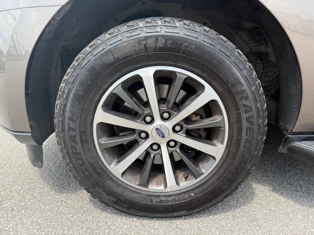 Used 2018 Ford Expedition XLT AWD/4WD image 8