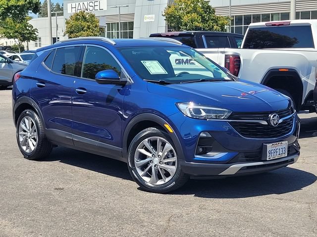 Used 2023 Buick Encore GX Essence w/ Experience Buick Package FWD image 2