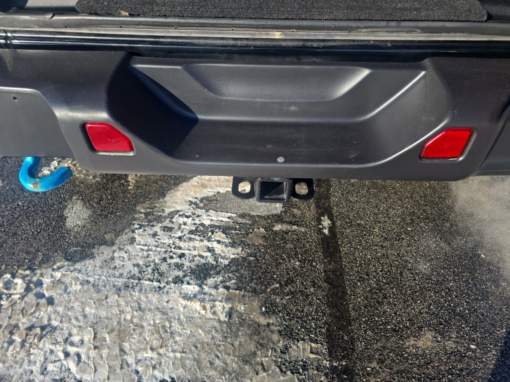 Used 2022 Jeep Wrangler Unlimited Sahara w/ Cold Weather Group image 10