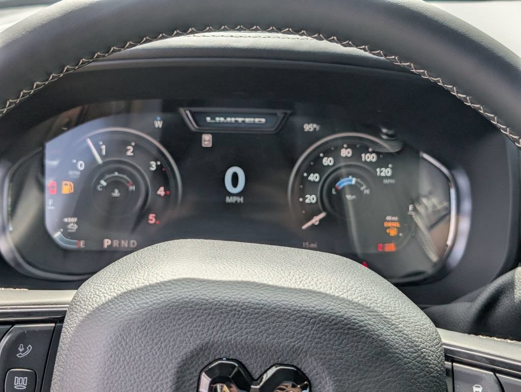 New 2026 RAM 2500 Limited AWD/4WD image 17