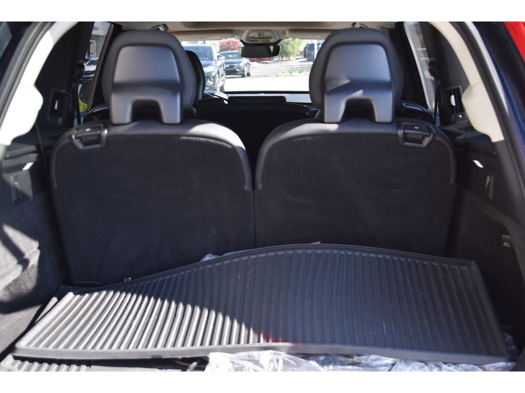Used 2024 Volvo XC90 T8 Plus w/ Protection Package image 26