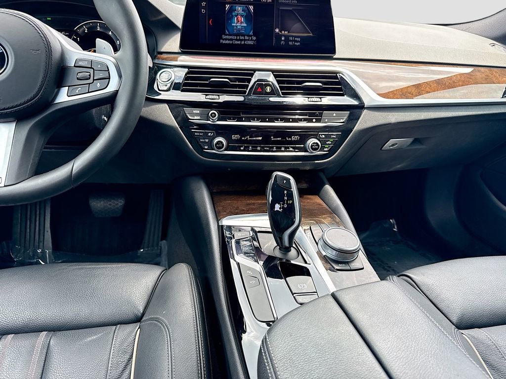 Used 2019 BMW 530i w/ Convenience Package RWD image 19