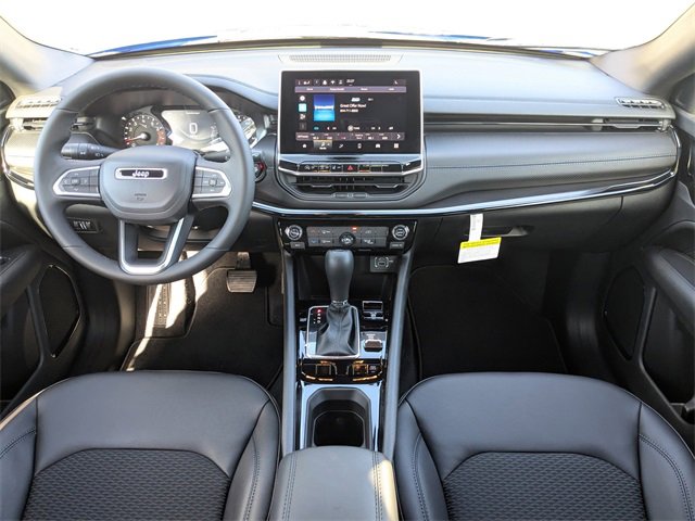 New 2026 Jeep Compass Latitude image 15