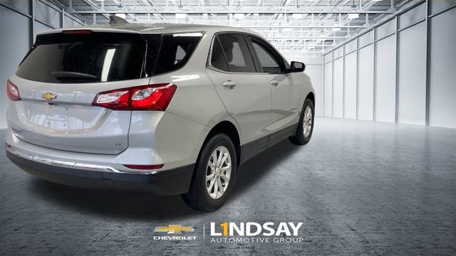 Used 2020 Chevrolet Equinox LT w/ Driver Convenience Package image 9