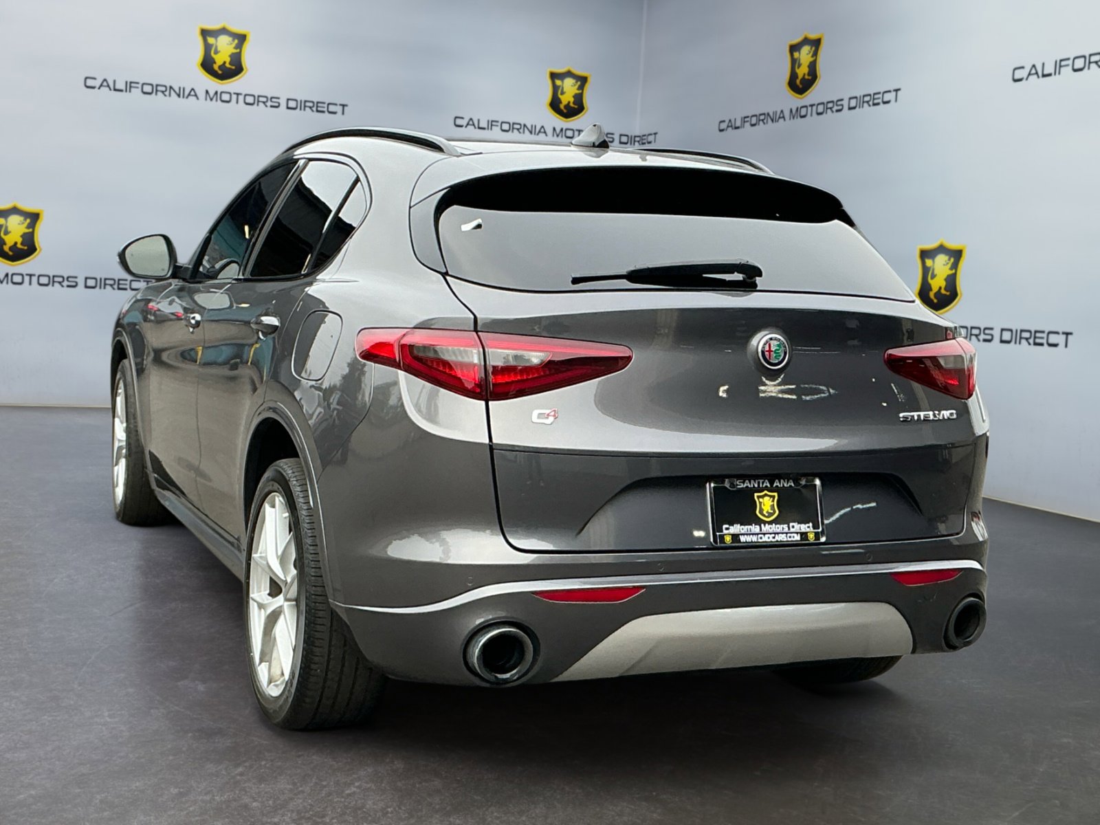 Used 2020 Alfa Romeo Stelvio Ti Sport w/ Quick Order Package 22S Sport image 7