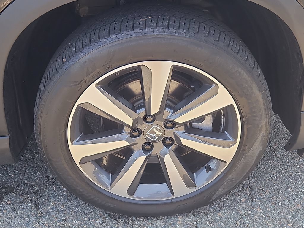 Used 2023 Honda Pilot Elite image 10