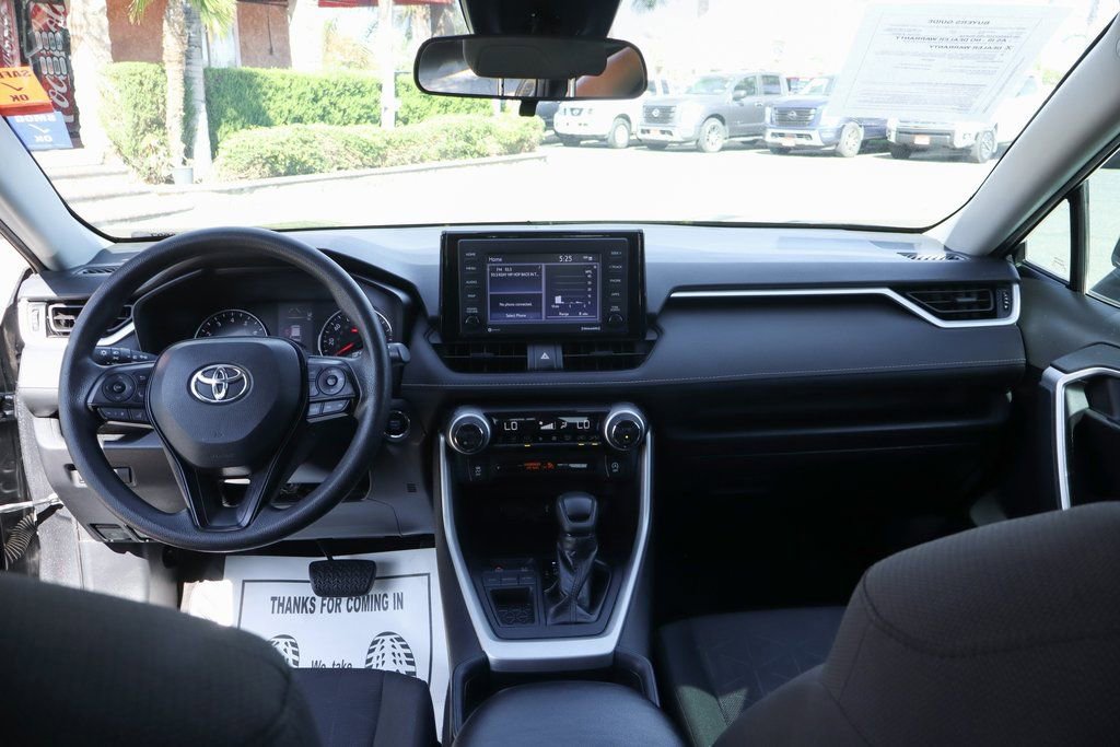 Used 2021 Toyota RAV4 XLE image 25