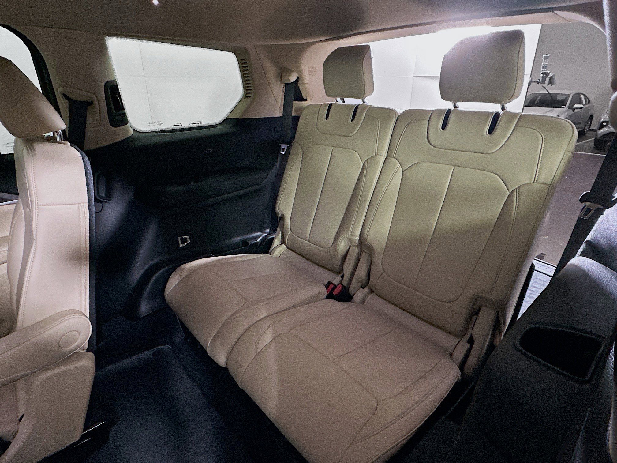 Used 2021 Jeep Grand Cherokee L Limited image 28