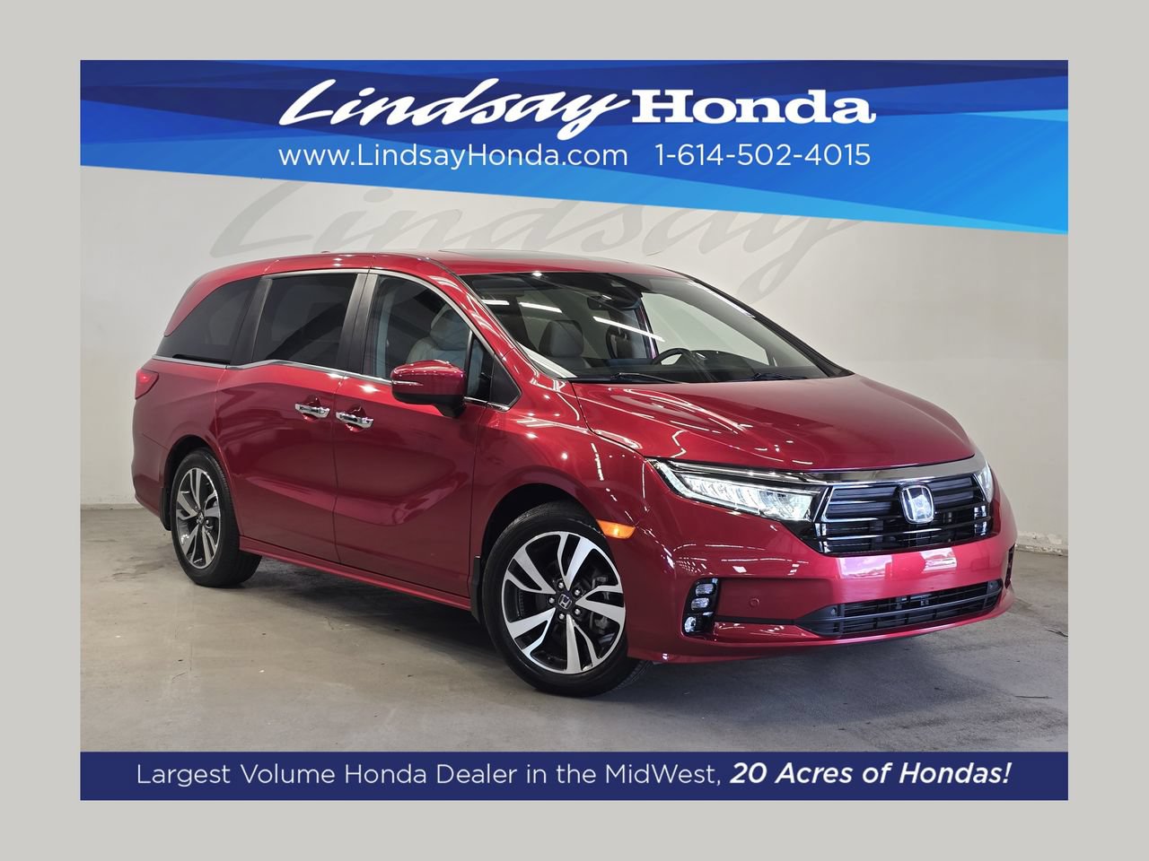 Used 2023 Honda Odyssey Touring image 1