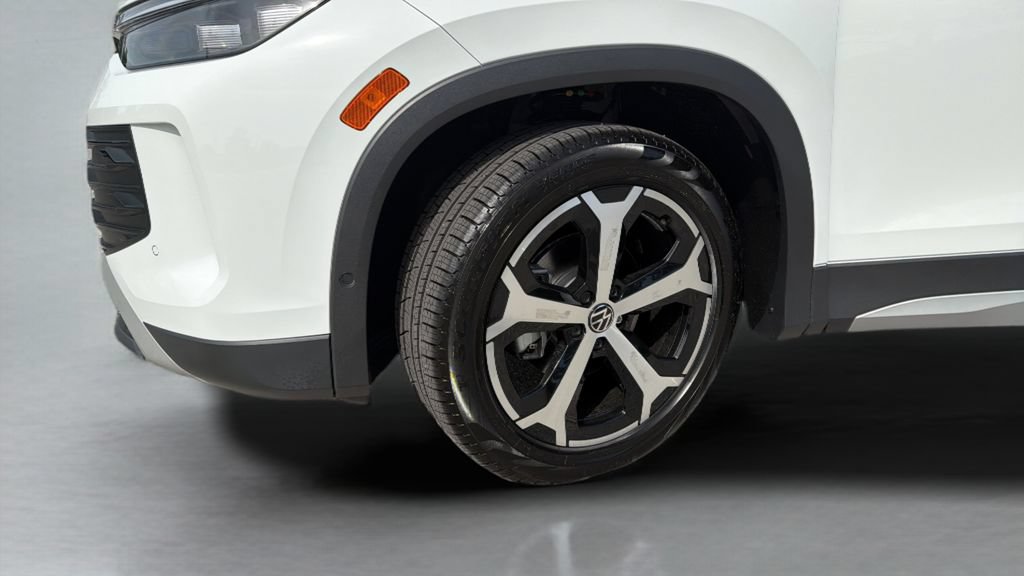 New 2026 Volkswagen Tiguan SE FWD image 10