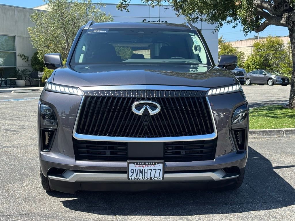 Certified 2026 INFINITI QX80 Luxe w/ Cargo Package AWD/4WD image 9