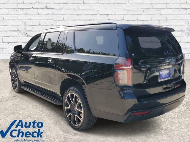 Used 2023 Chevrolet Suburban RST w/ Luxury Package RWD image 2