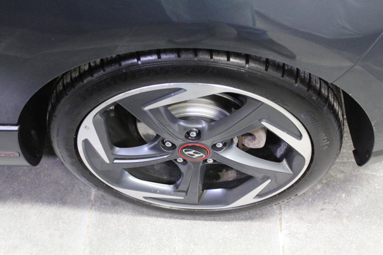 Used 2019 Hyundai Veloster Turbo image 28