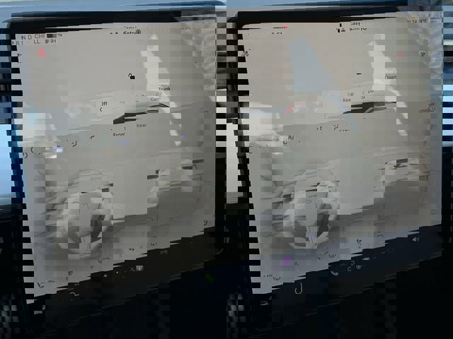 Used 2023 Tesla Model 3 Performance image 19