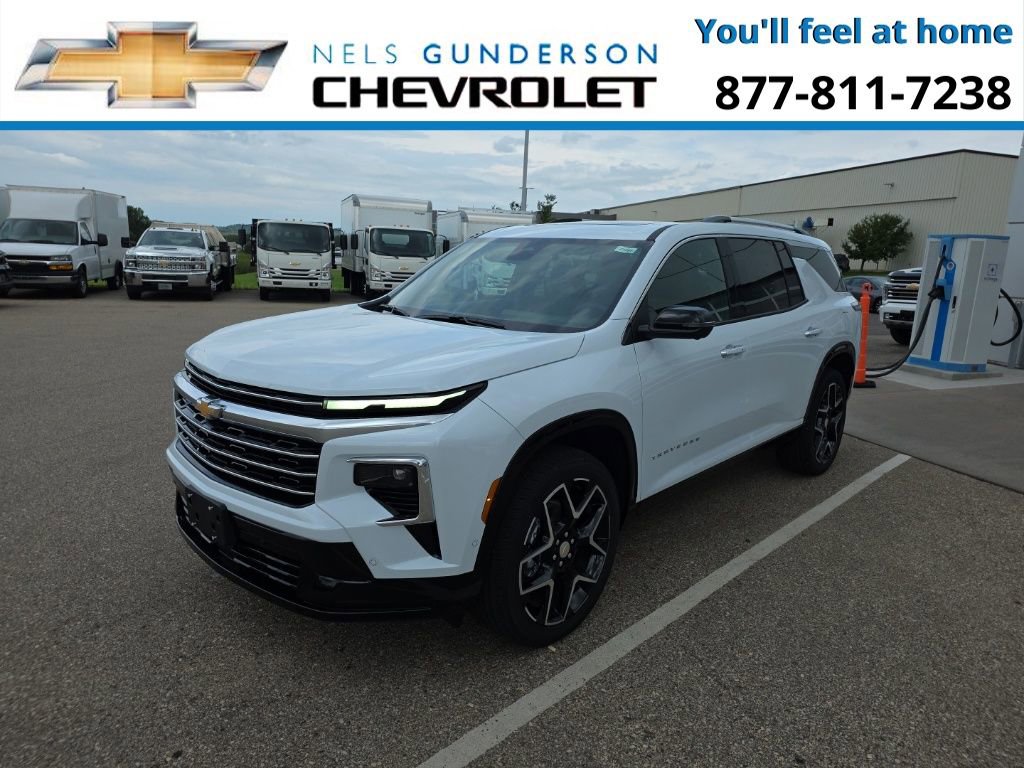 New 2026 Chevrolet Traverse High Country w/ LPO, Floor Liner Package image 3