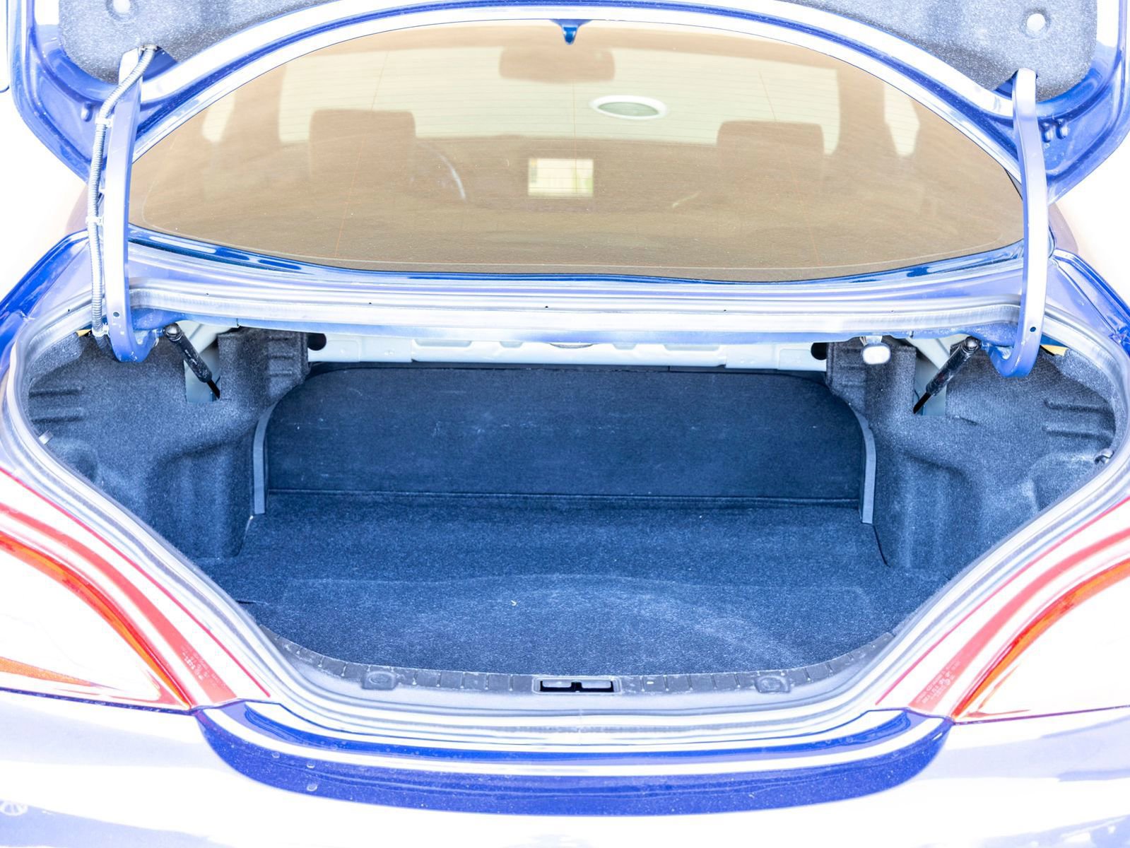 Used 2016 Hyundai Genesis Coupe 3.8 image 22