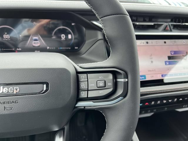 New 2026 Jeep Cherokee Overland w/ Trailer Tow Group AWD/4WD image 17