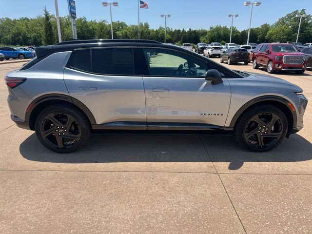 Used 2025 Chevrolet Equinox EV RS AWD/4WD image 6