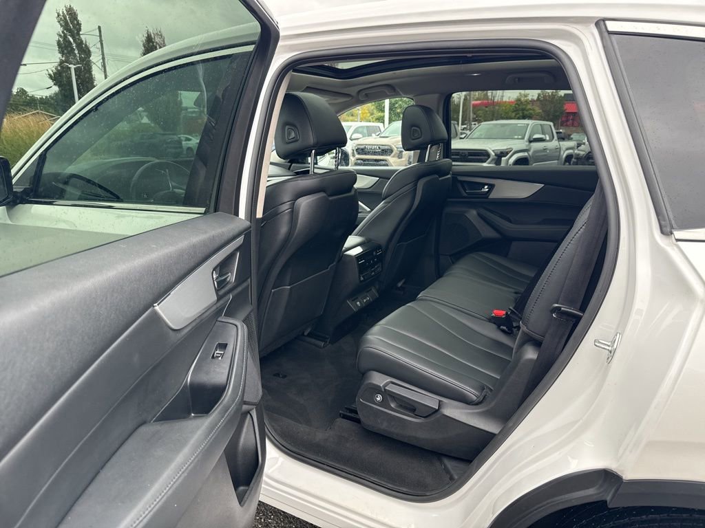 Used 2023 Acura MDX 3.5L image 10