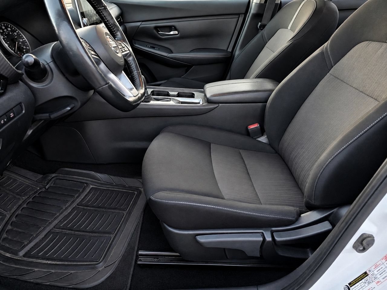 Used 2022 Nissan Sentra SV w/ All-Weather Package FWD image 15