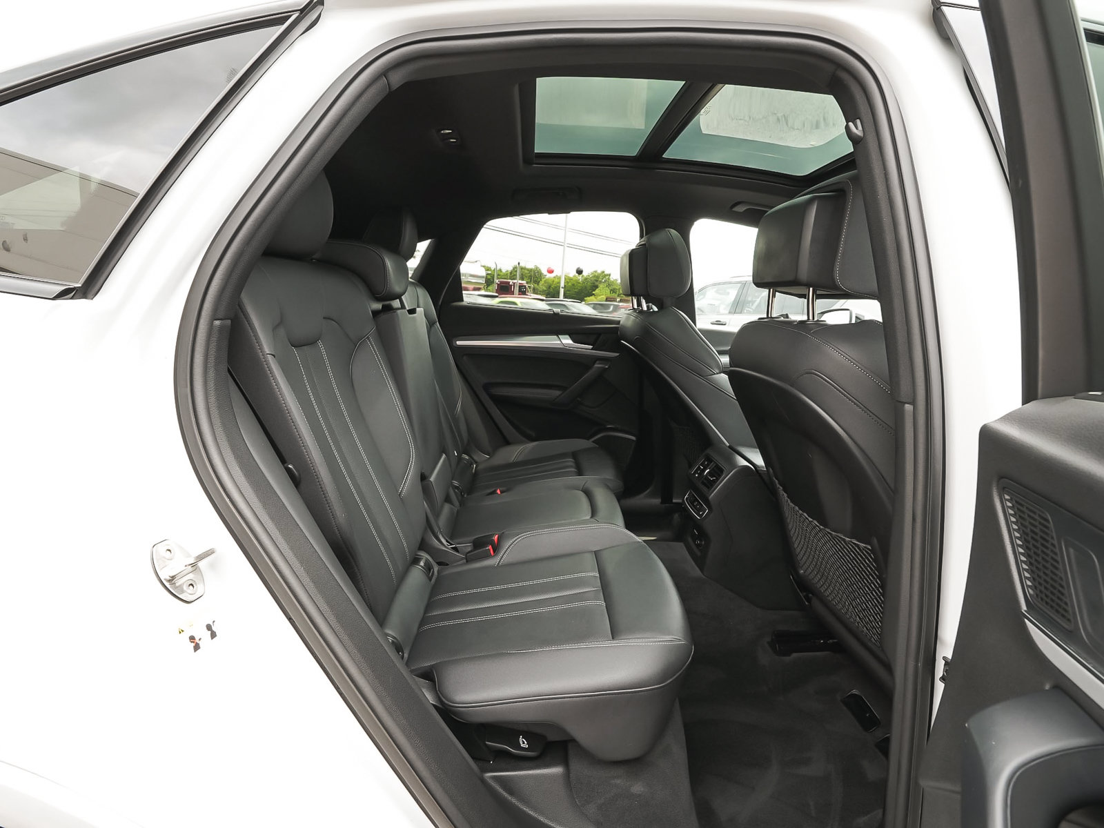 Used 2023 Audi Q5 2.0T Prestige w/ Prestige Package AWD/4WD image 40