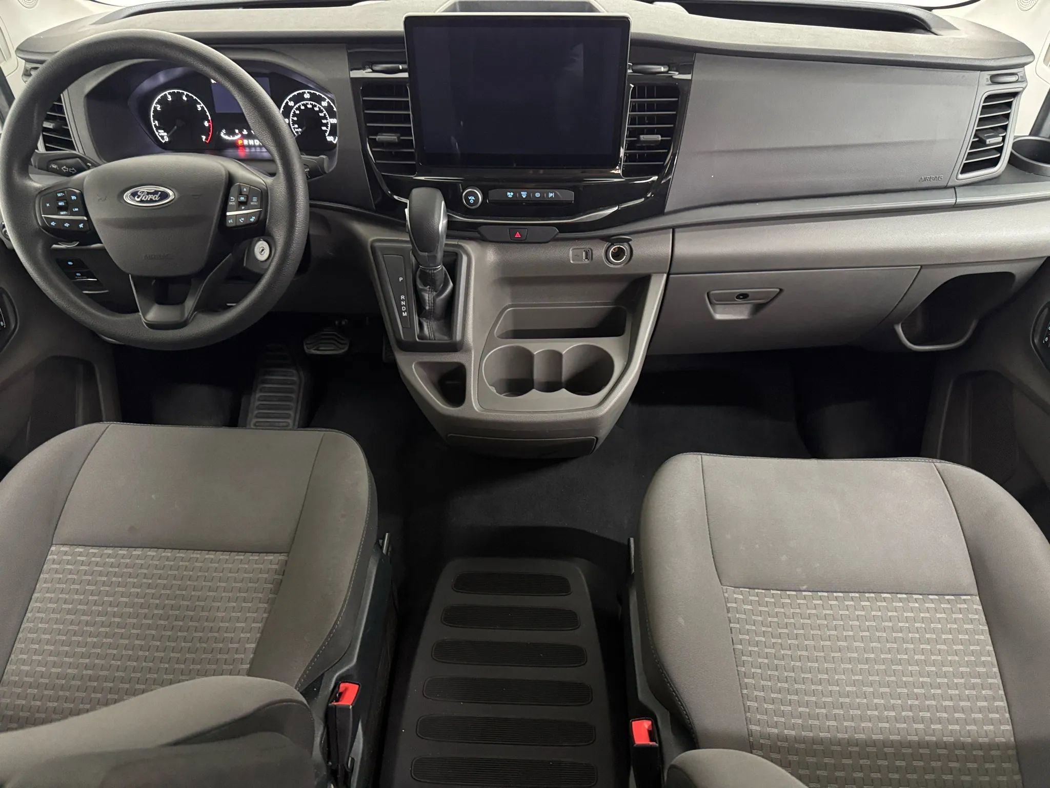 Used 2023 Ford Transit 350 XLT RWD image 2
