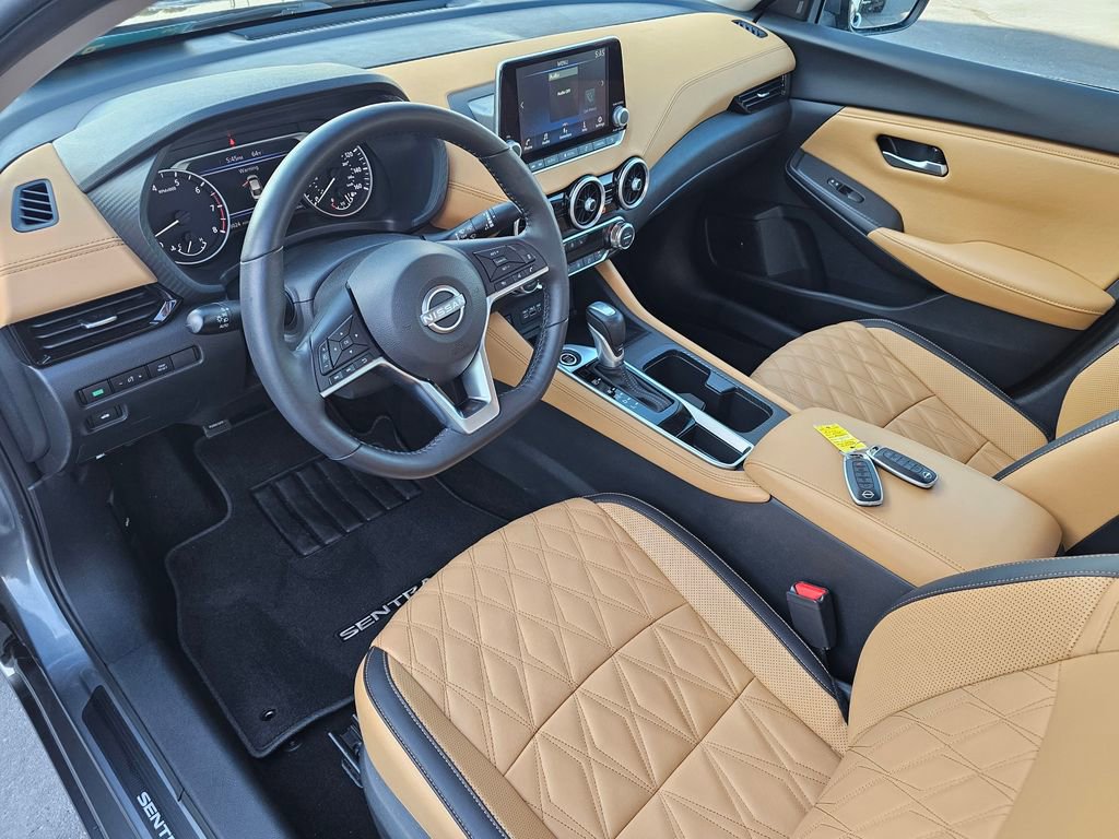 Used 2025 Nissan Sentra SV w/ SV Premium Package image 18