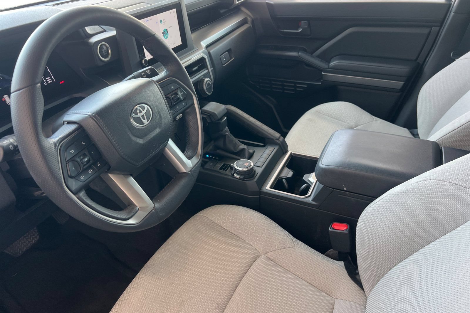 Certified 2025 Toyota 4Runner SR5 AWD/4WD image 7