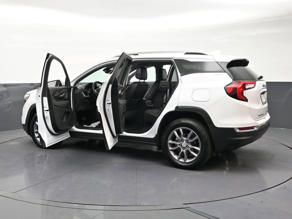 Used 2023 GMC Terrain SLT AWD/4WD image 35