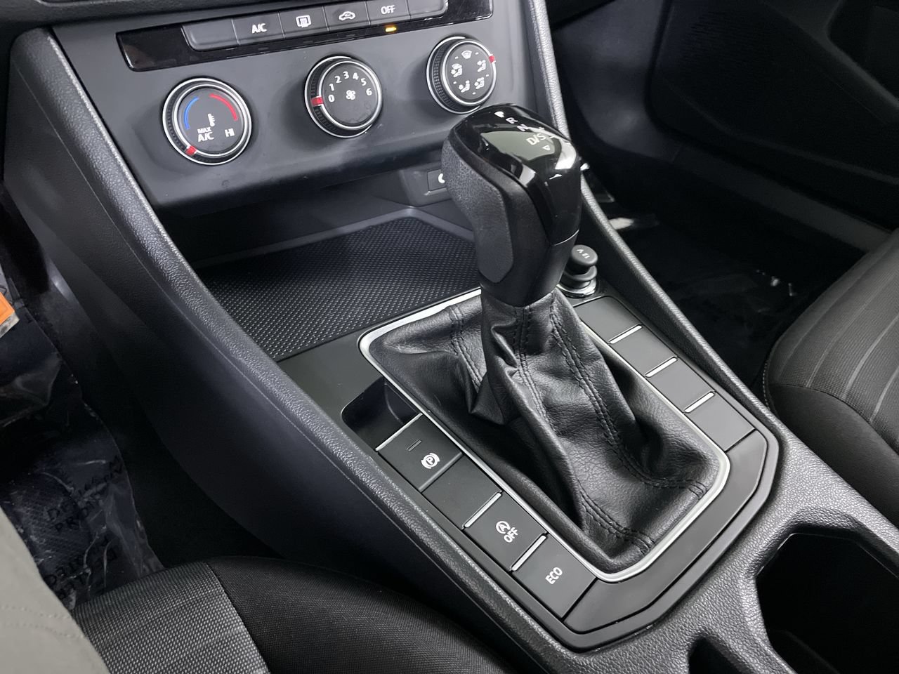 Used 2023 Volkswagen Jetta S FWD image 17