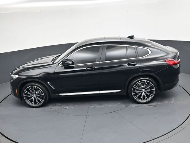 Used 2025 BMW X4 xDrive30i w/ Premium Package image 26