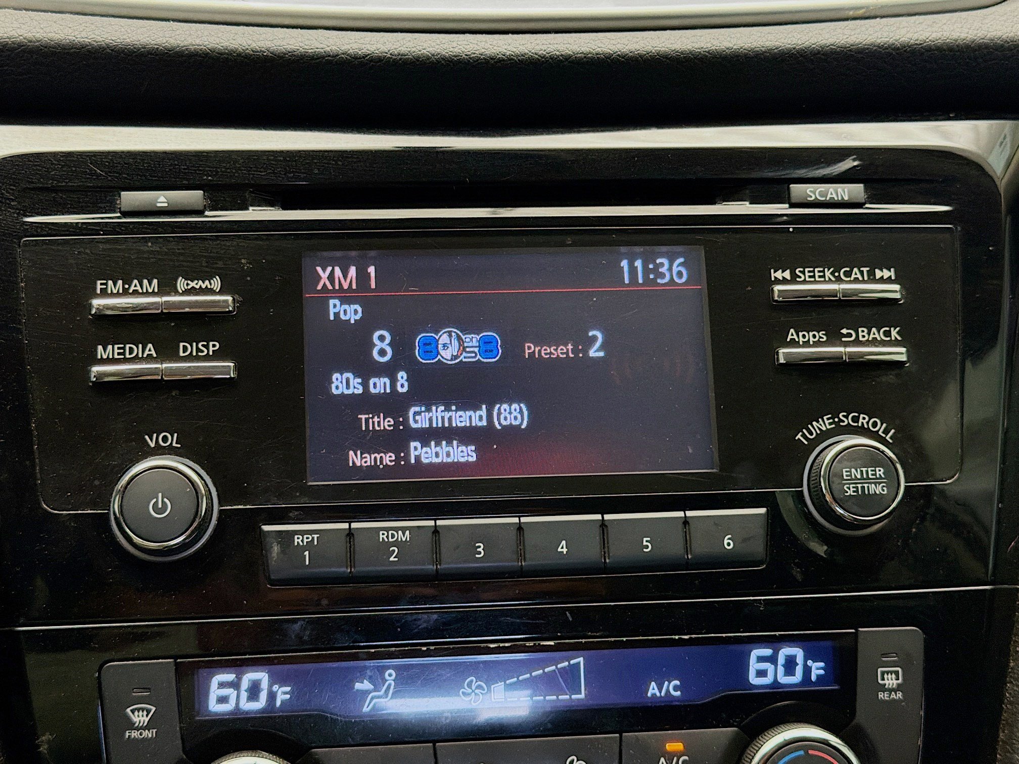 Used 2015 Nissan Rogue SV image 9