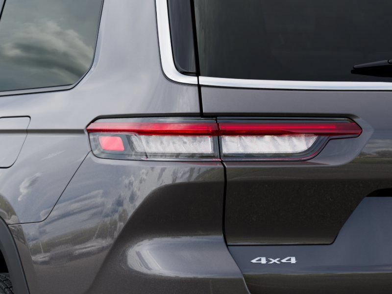 New 2026 Jeep Grand Cherokee L Laredo AWD/4WD image 13