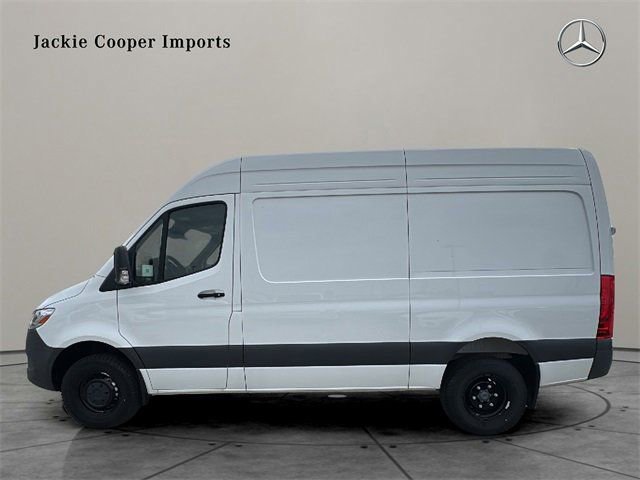 New 2024 Mercedes-Benz Sprinter 144 Cargo image 24