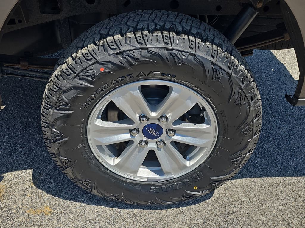 Used 2017 Ford F150 XLT AWD/4WD image 27