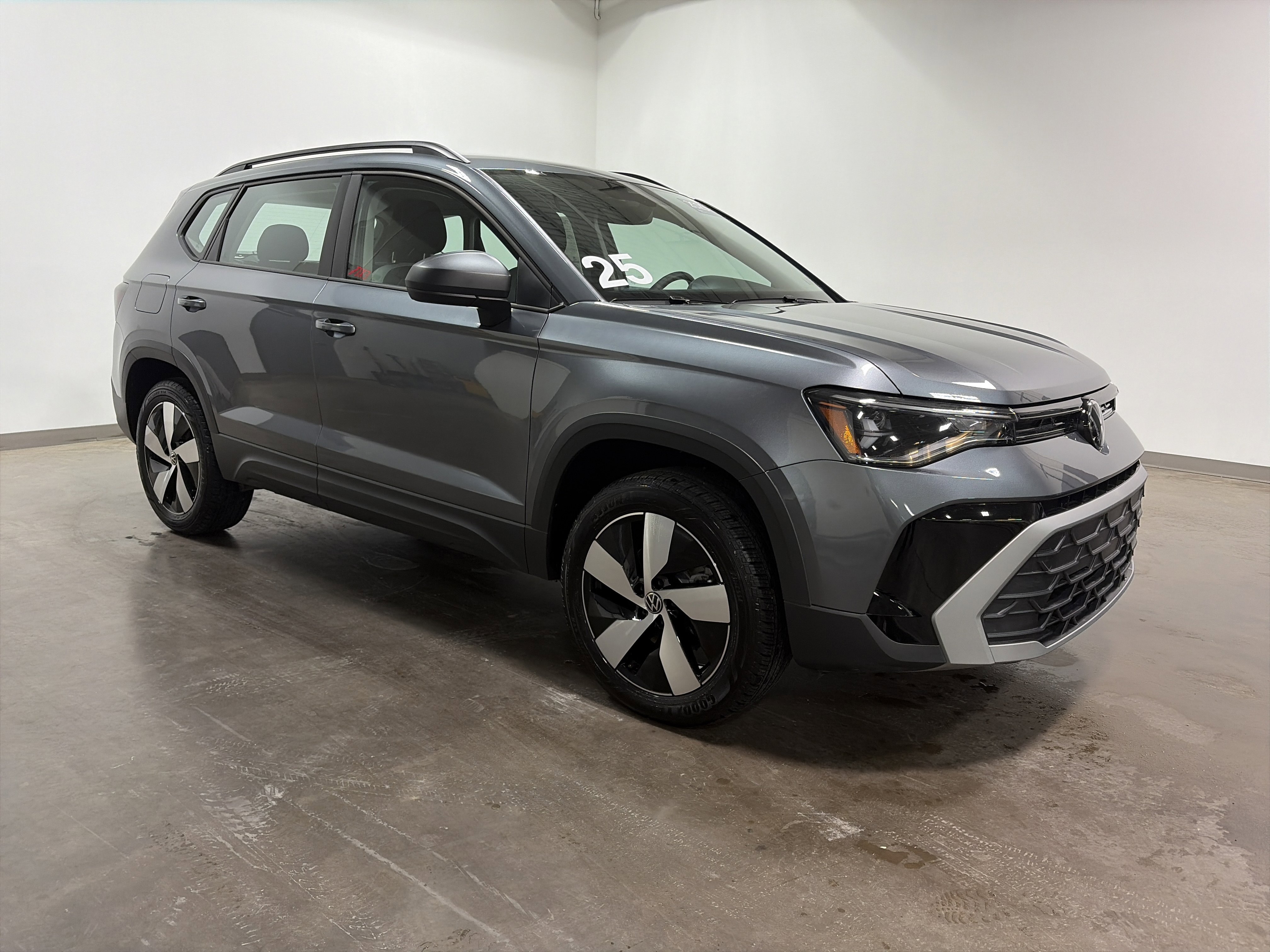 Certified 2025 Volkswagen Taos S video 2