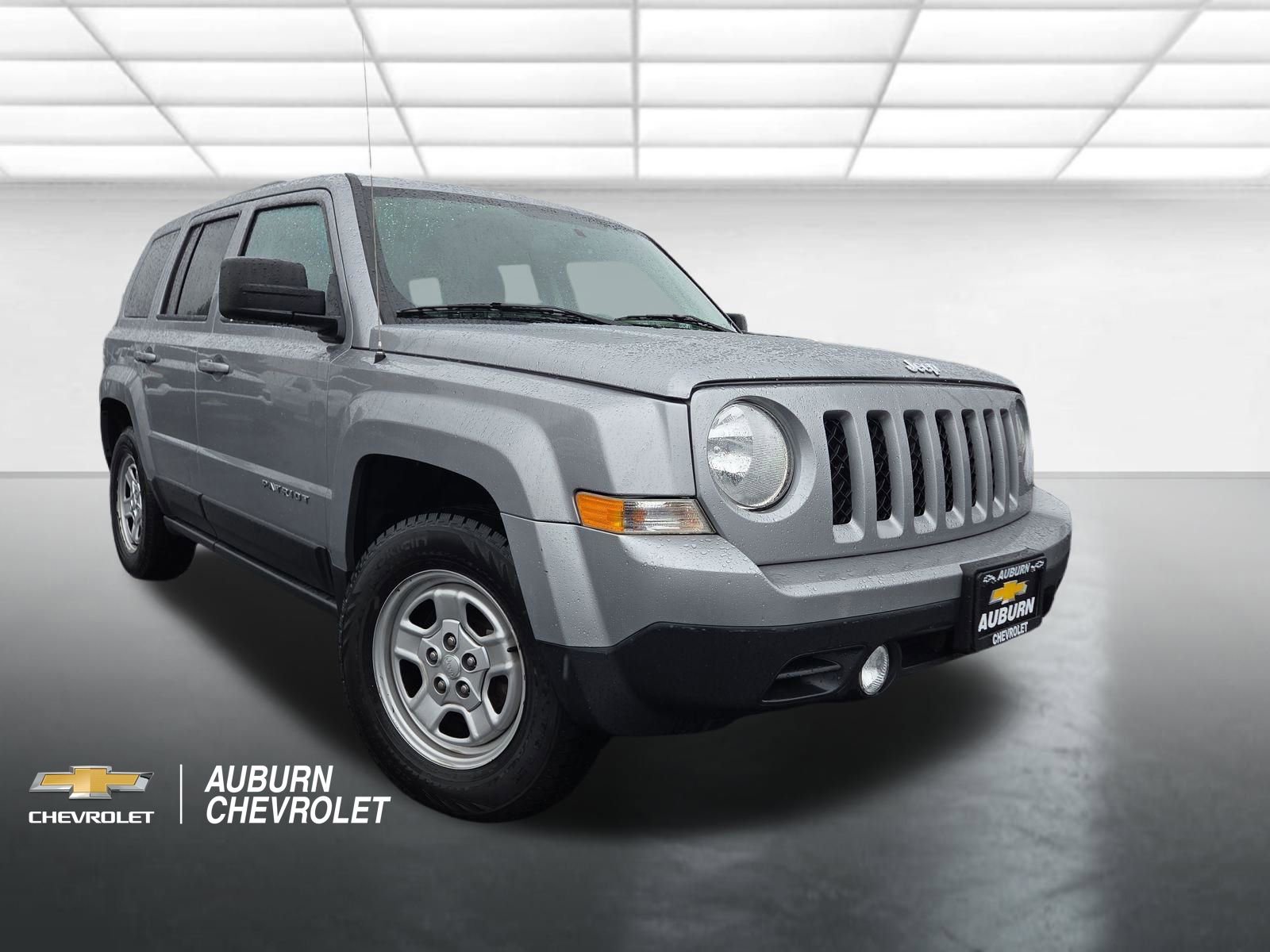Used 2017 Jeep Patriot Sport w/ Power Value Group FWD image 1