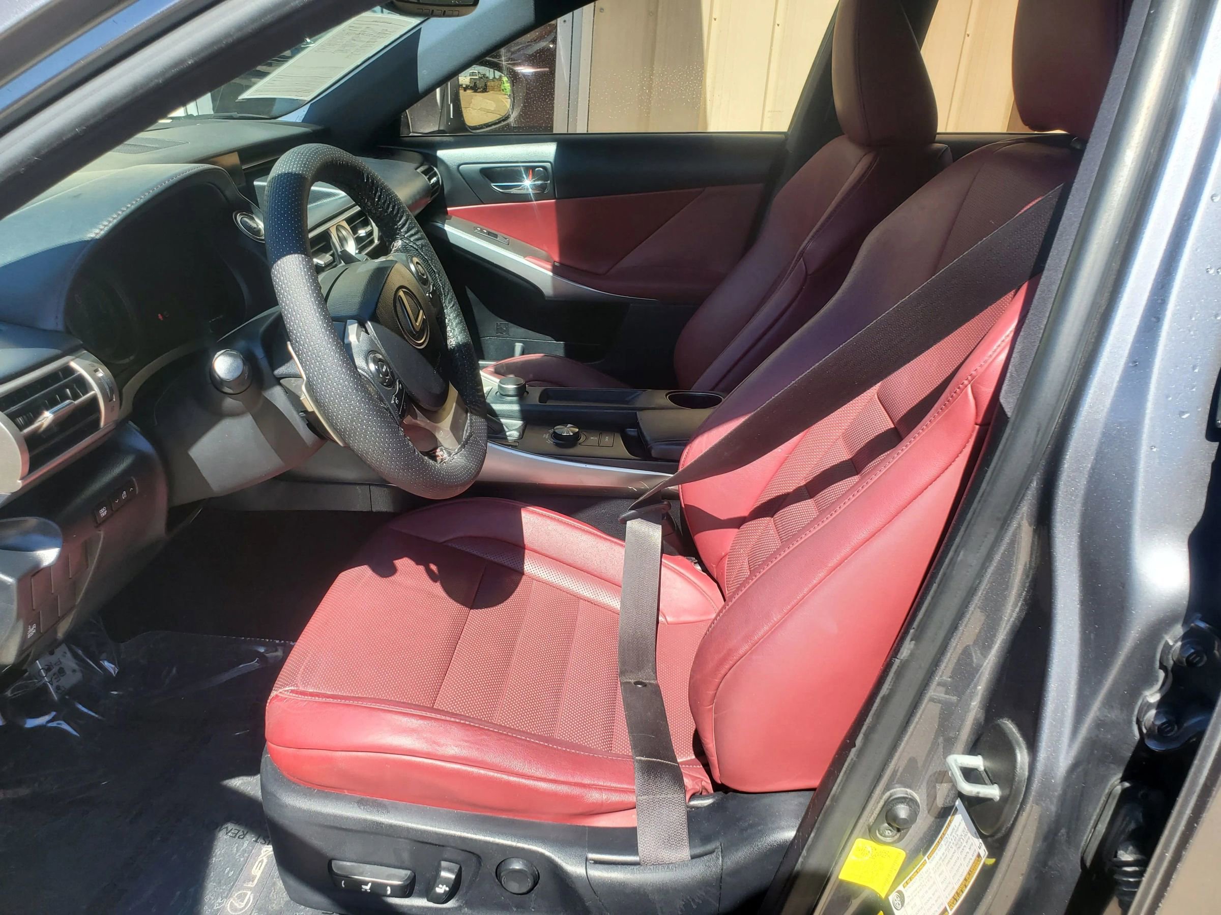 Used 2016 Lexus IS 200t RWD image 27