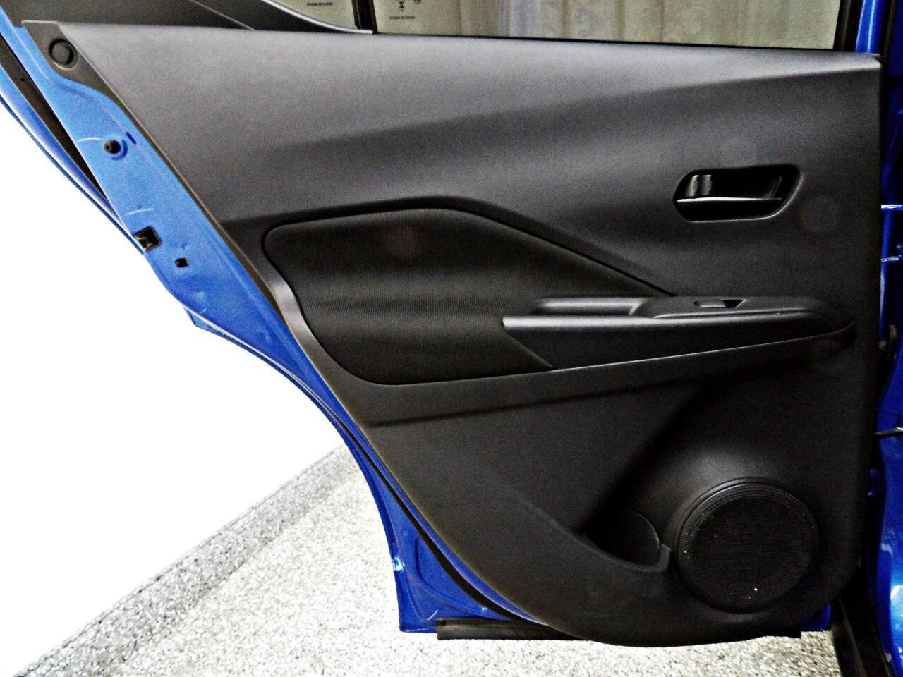 Used 2024 Nissan Kicks S image 15