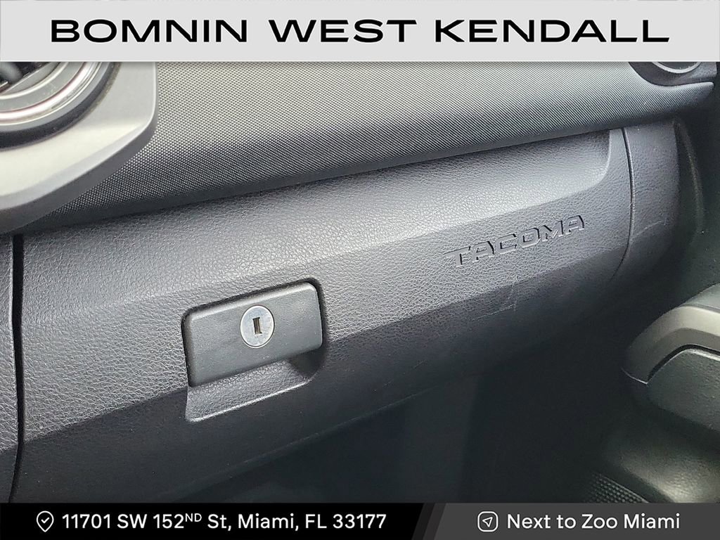 Used 2017 Toyota Tacoma SR image 25