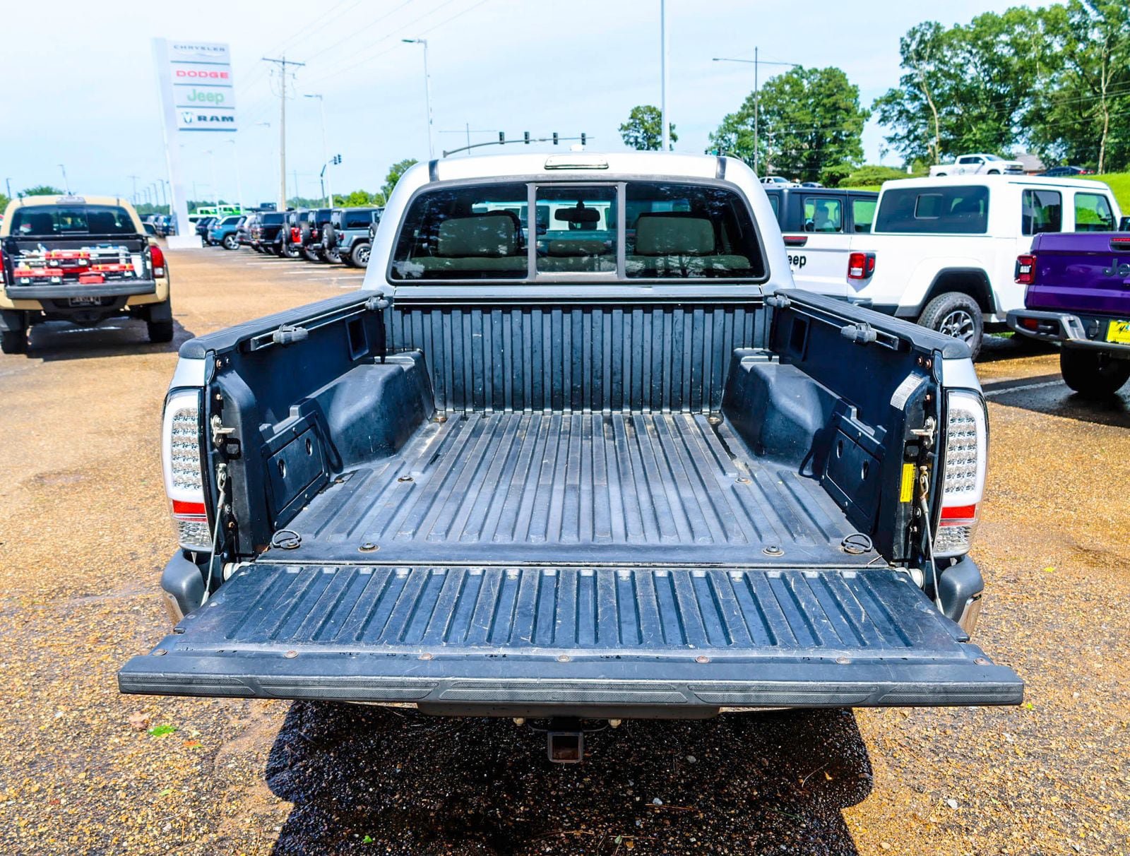 Used 2009 Toyota Tacoma PreRunner RWD image 7