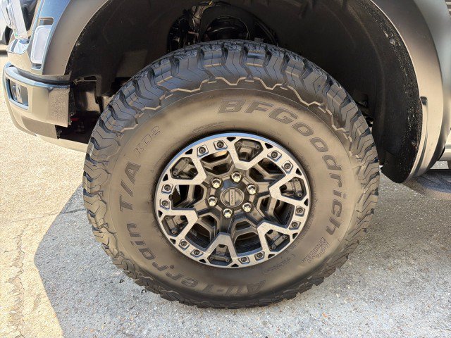 Used 2026 Ford F150 Raptor w/ Equipment Group 803A Raptor R AWD/4WD image 17