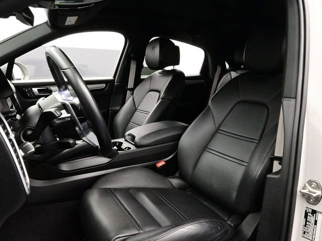 Certified 2022 Porsche Cayenne S image 5