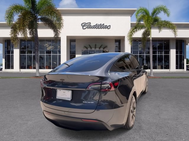 Used 2024 Tesla Model Y Long Range AWD/4WD image 13