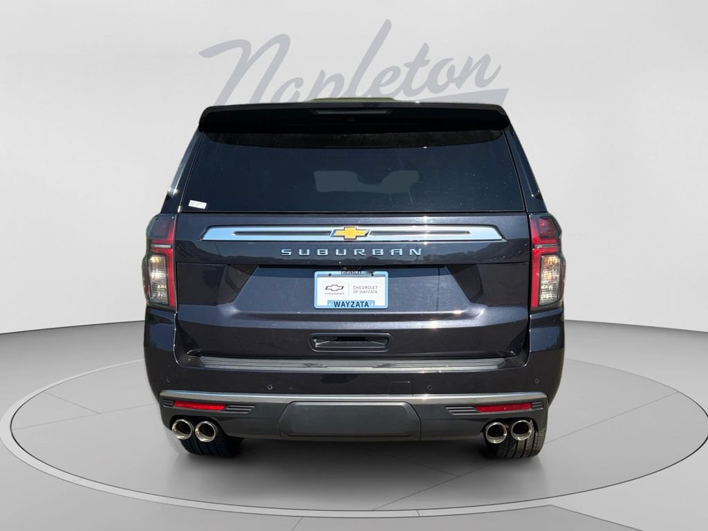 Used 2023 Chevrolet Suburban High Country AWD/4WD image 8
