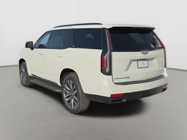 Certified 2023 Cadillac Escalade Sport w/ LPO, Illumination Package AWD/4WD image 7