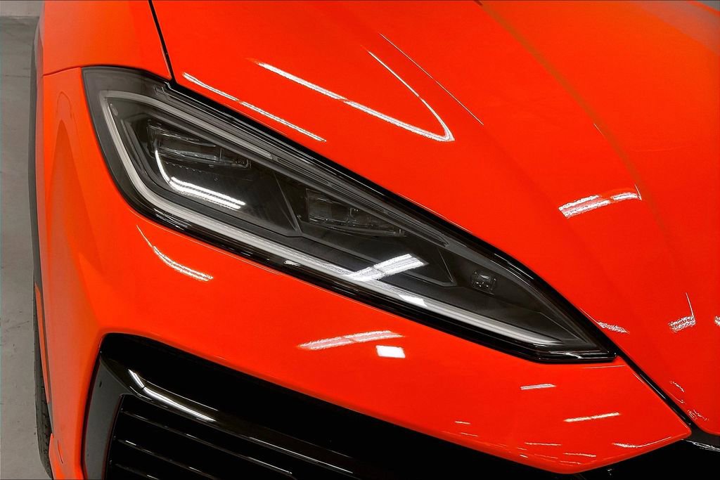 Used 2025 Lamborghini Urus SE image 30