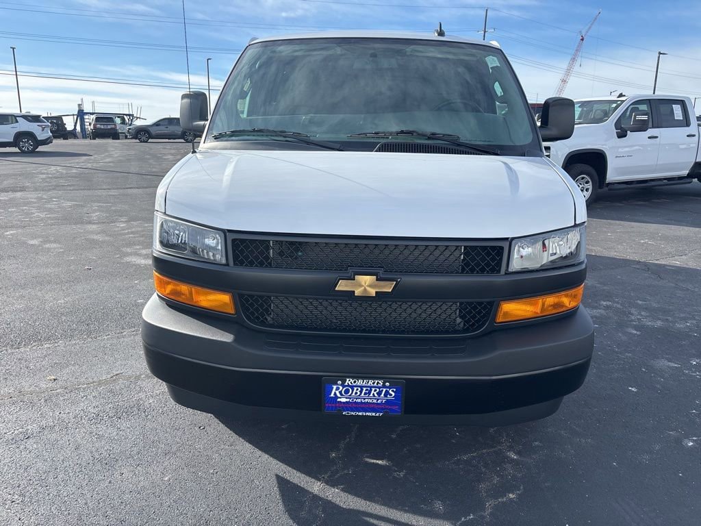 New 2025 Chevrolet Express 2500 w/ Driver Convenience Package RWD image 8
